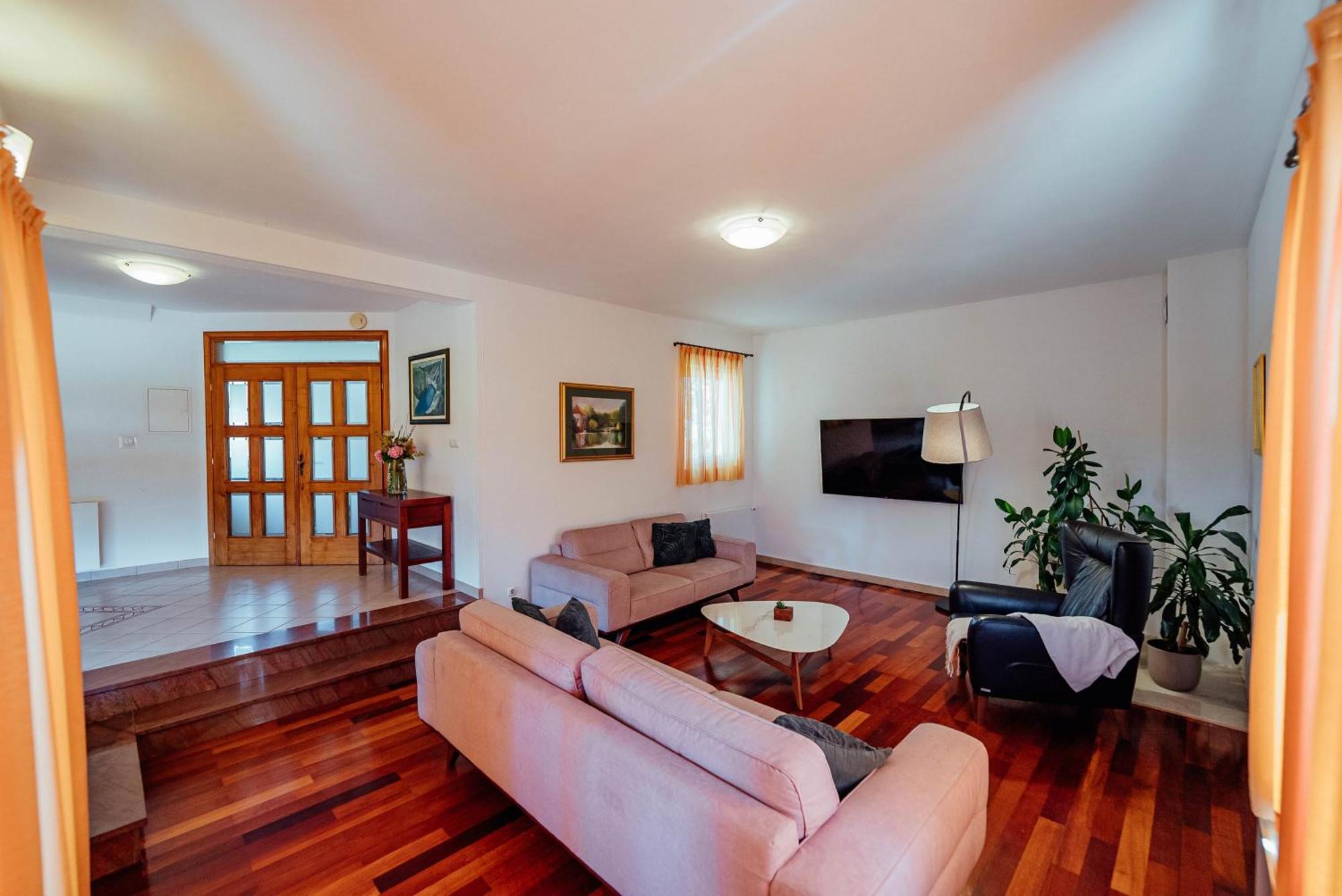 Villa Latica Donji Proložac Εξωτερικό φωτογραφία